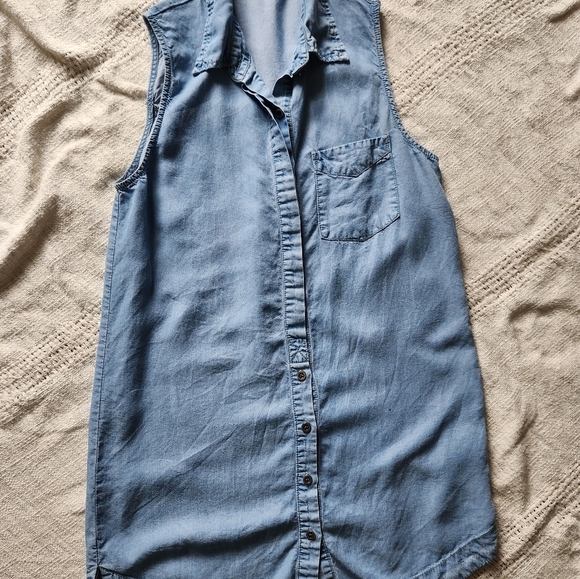 Women's denim Like Button Tank dress size small - Picture 9 of 10